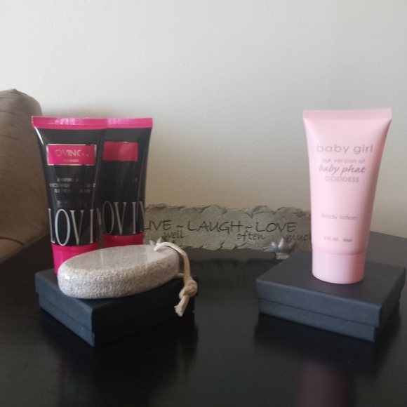 Loving U Forever and Baby Girl (3 items) - Picture 10 of 10